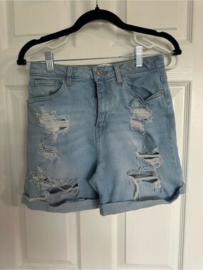 Wax Jean Light Wash Distressed Rolled-Hem Denim Shorts